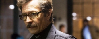 Malcolm McDowell y Gary Oldman, en �Monster Butler�