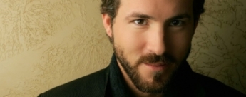 Jon Favreau dirigir� a Ryan Reynolds