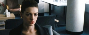 Anne Hathaway, a la deriva