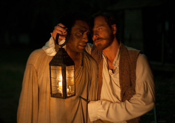 Imagen de Fassbender y Ejiofor en '12 Years a Slave'