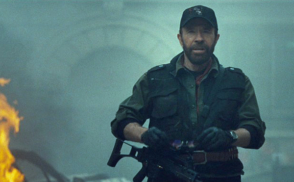 Imagen de Chuck Norris rebaja la calificacin moral a 'Los Mercenarios 2'