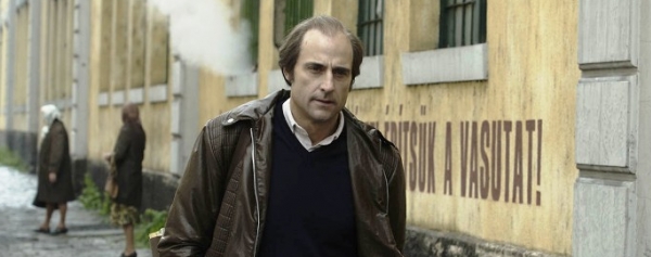 Mark Strong