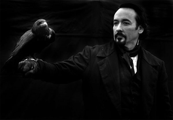 Imagen de Primera imagen: John Cusack como Edgar Allan Poe en 'The Raven'