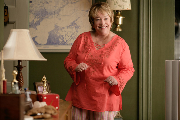 Imagen de Kathy Bates ser Charlie Sheen