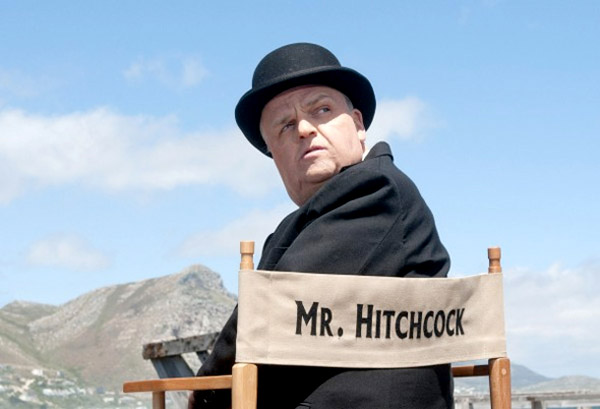 Imagen de Toby Jones y Sienna Miller en 'The Girl'