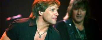 Prepara Bon Jovi un lanzamiento triple?
