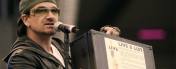 Bono, de U2 gana millones con Facebook