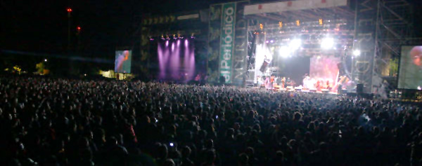 Un Extremsika baado en agua y punk