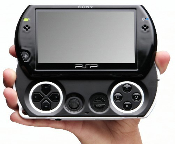 Imagen de PSP-Go, el pre-E3 confirma la primera bomba